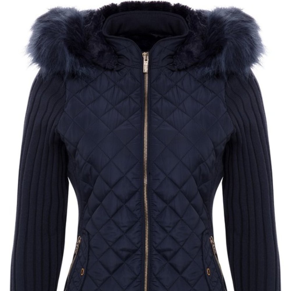 Quilted Jacket with Cozy Sweater Sleeves